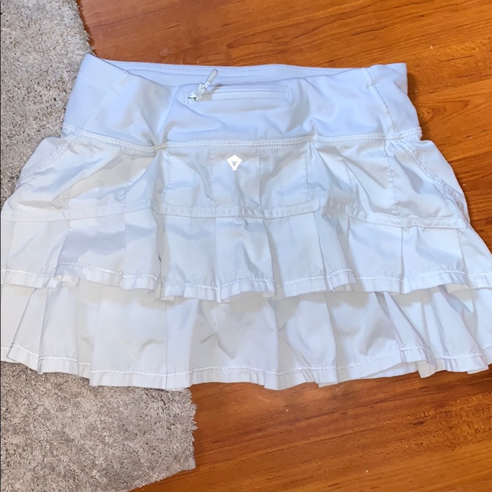 White Ivivva Size 12 Skirt